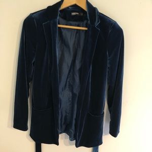 Size 6 velvet feel blazer